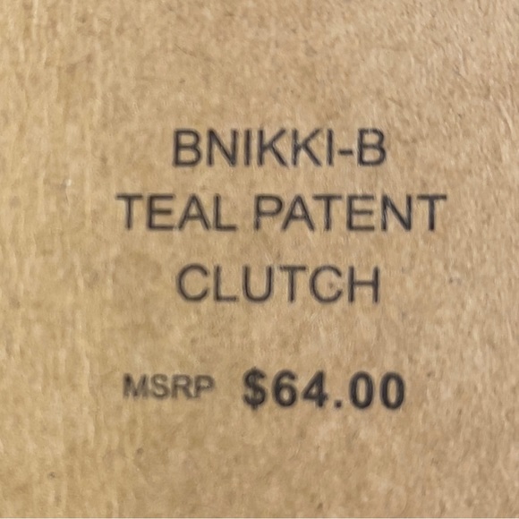 STEVE MADDEN ‘BNIKKI’ TEAL PATENT CLUTCH - Picture 4 of 4